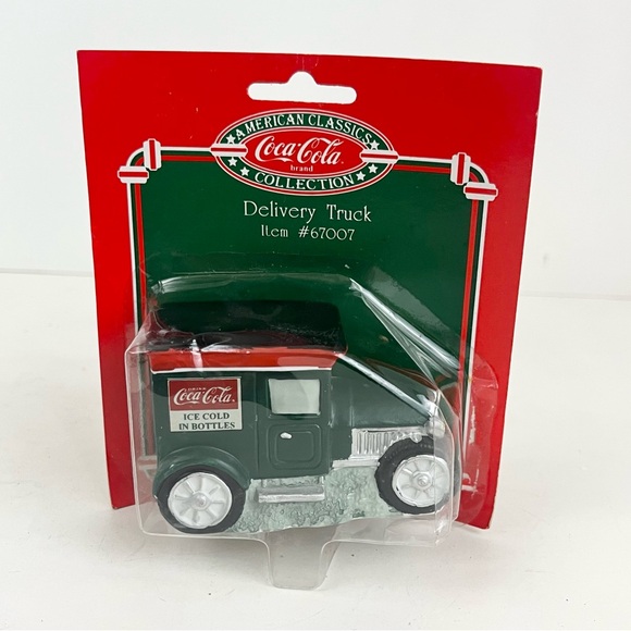 Coca-Cola Delivery Truck Item # 67007 Collectible American Classic Collection - Picture 11 of 14